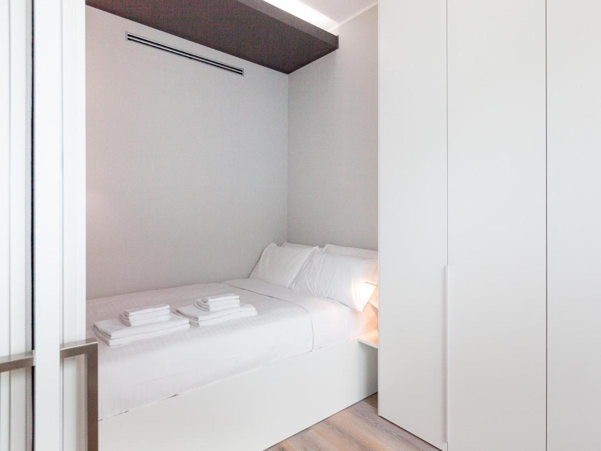 Easyhomes-City Centre Suites มิลาน ภายนอก รูปภาพ
