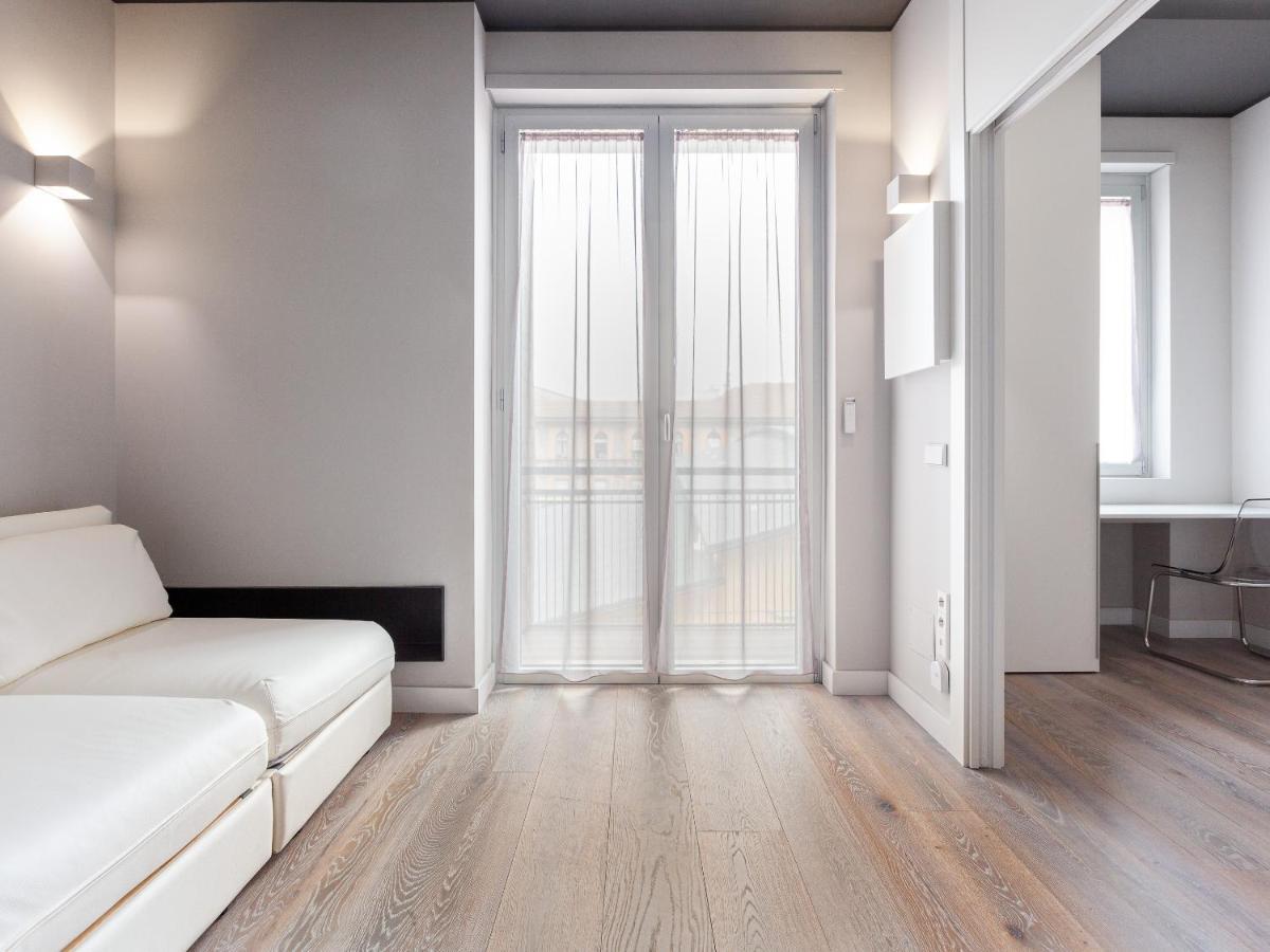 Easyhomes-City Centre Suites มิลาน ภายนอก รูปภาพ