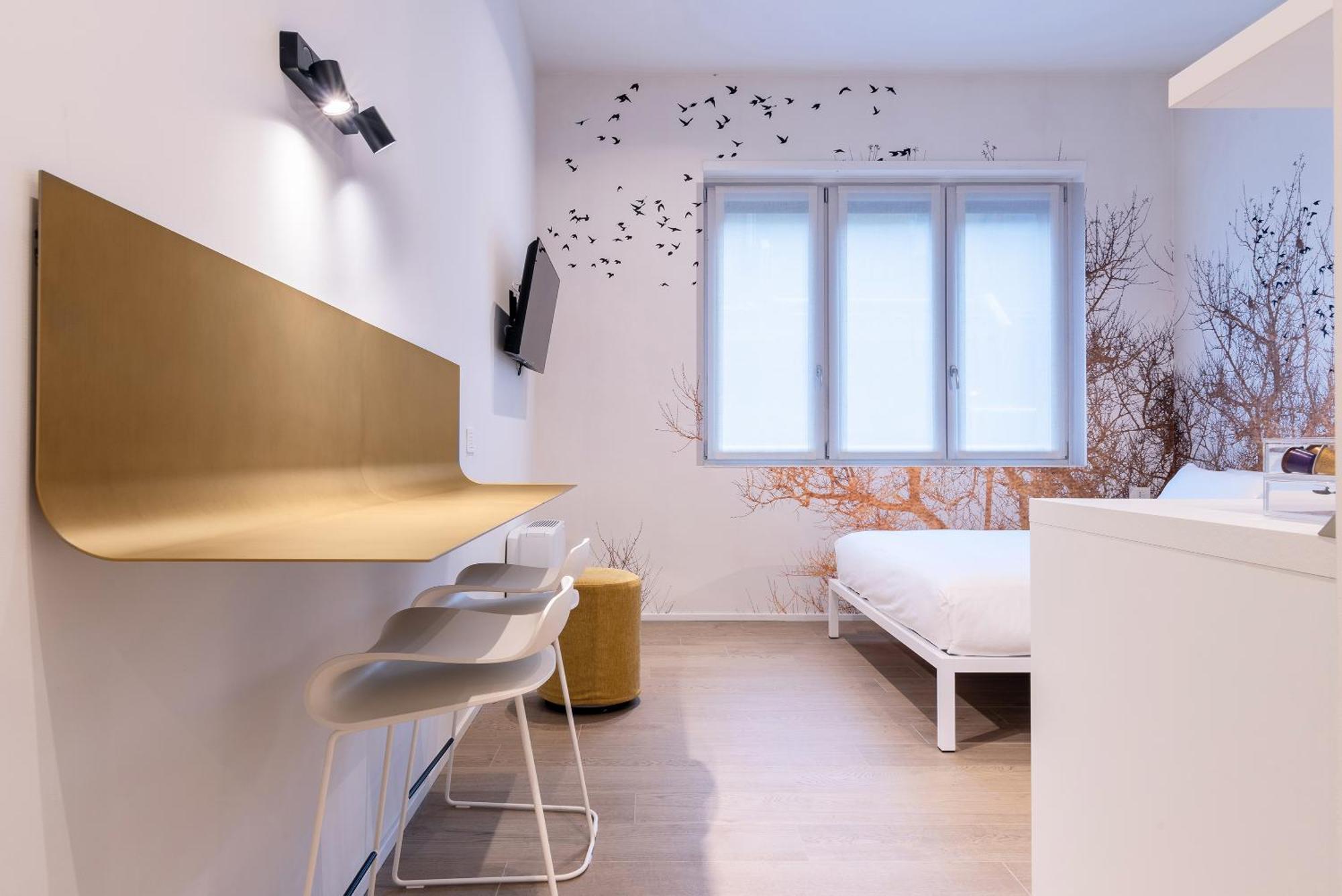 Easyhomes-City Centre Suites มิลาน ภายนอก รูปภาพ