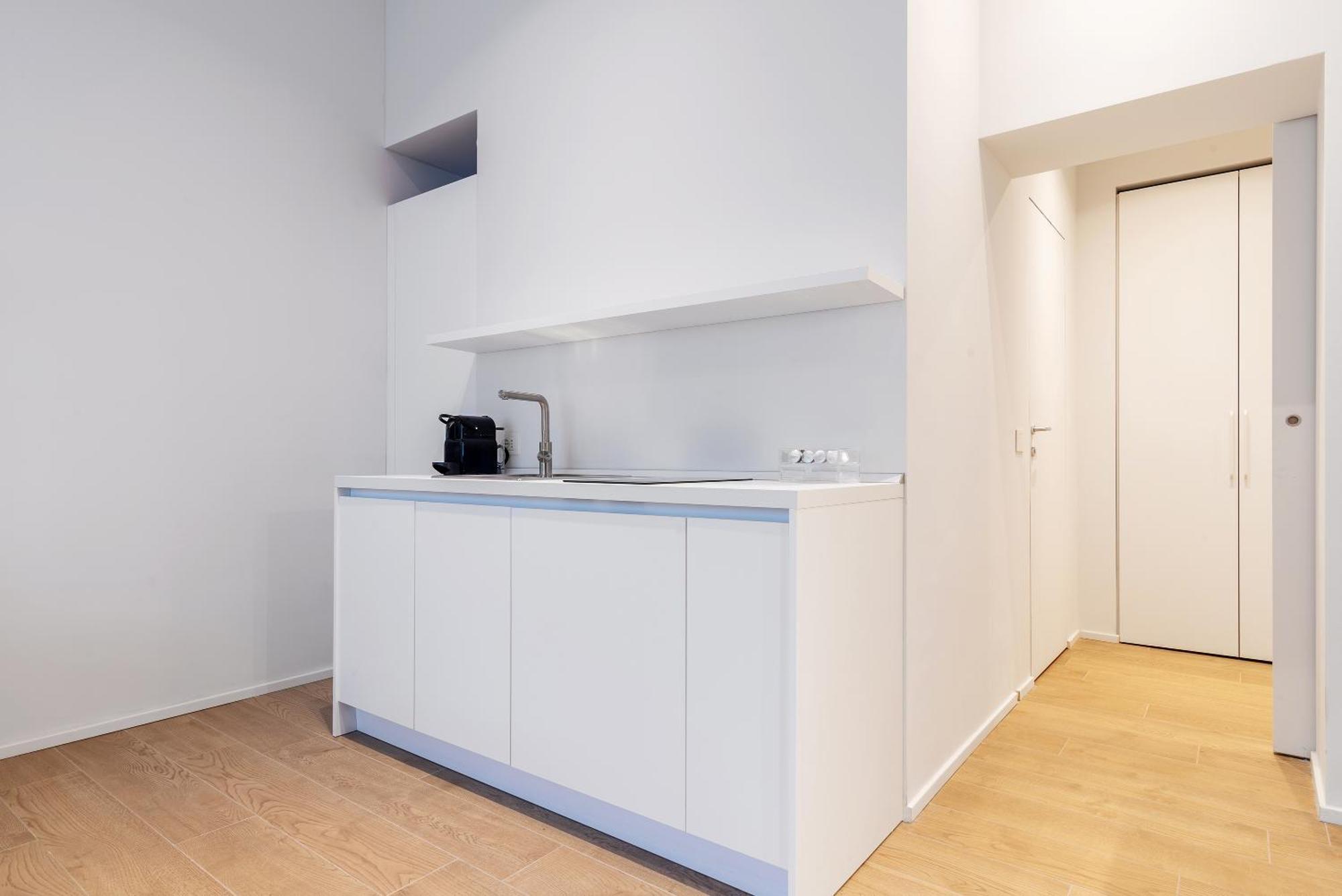 Easyhomes-City Centre Suites มิลาน ภายนอก รูปภาพ