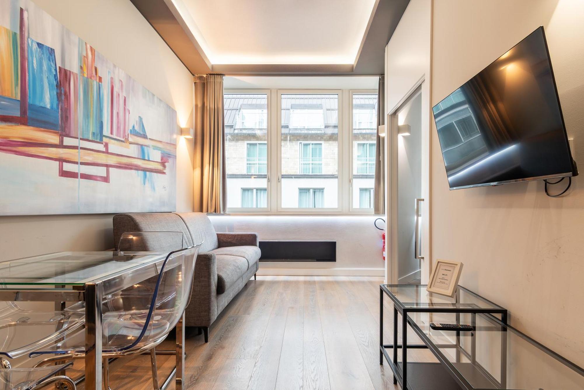 Easyhomes-City Centre Suites มิลาน ภายนอก รูปภาพ